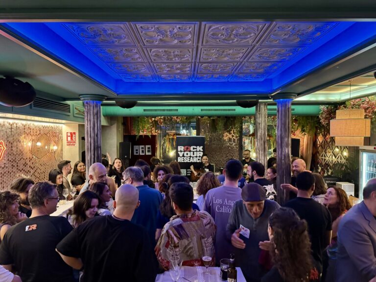 First Rock it Café in University of Granada